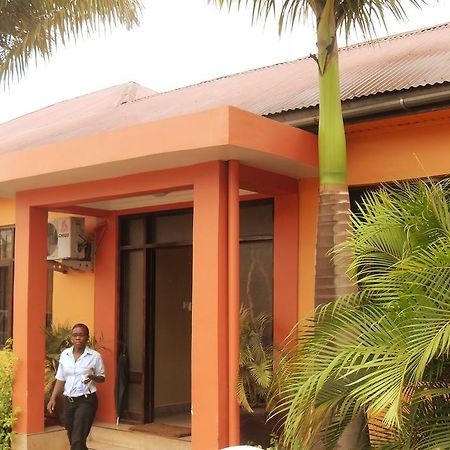 Transit Motel Ukonga Dar es Salaam Zewnętrze zdjęcie